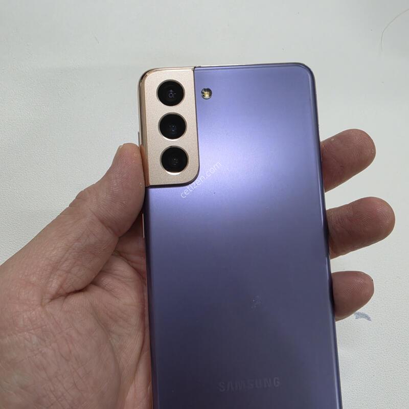 ������ S21���̿÷� ���ܻ�