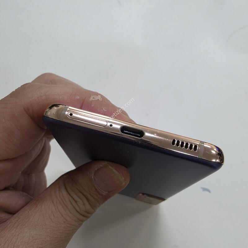 ������ S21���̿÷� ���ܻ�