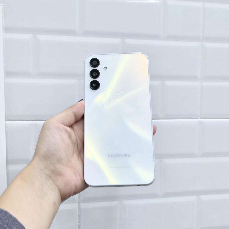 ������A15 ����Ʈ���� 128GB