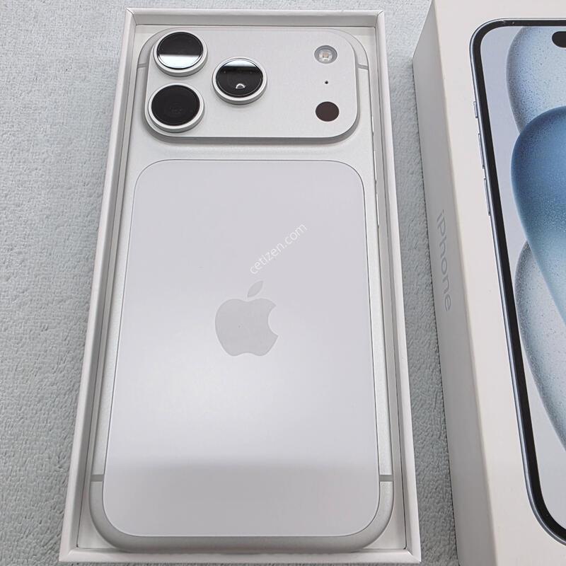 ������17���� �ǹ� 256GB �̻������Ӵϴ� ���⽺������