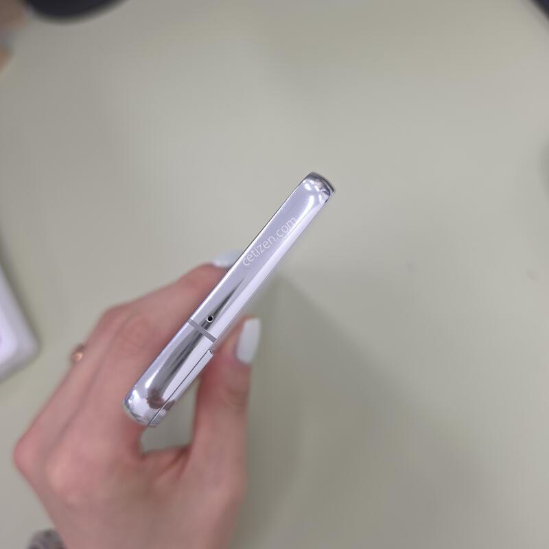������S22 256GB