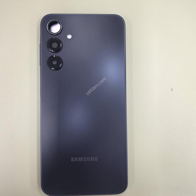 ������A16 128GB