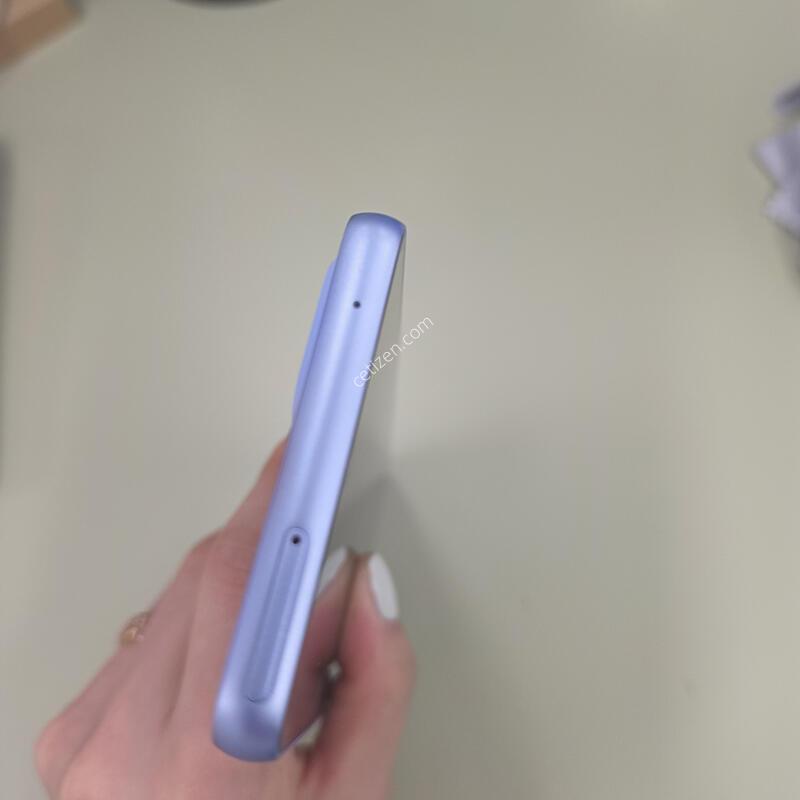 ������A33 128