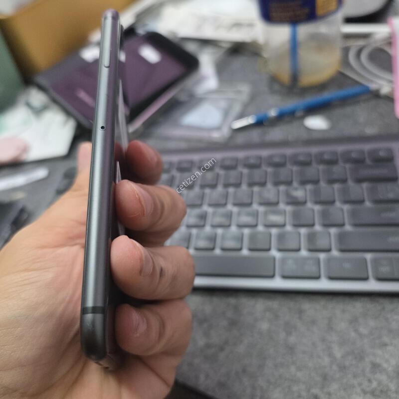 (701)������8