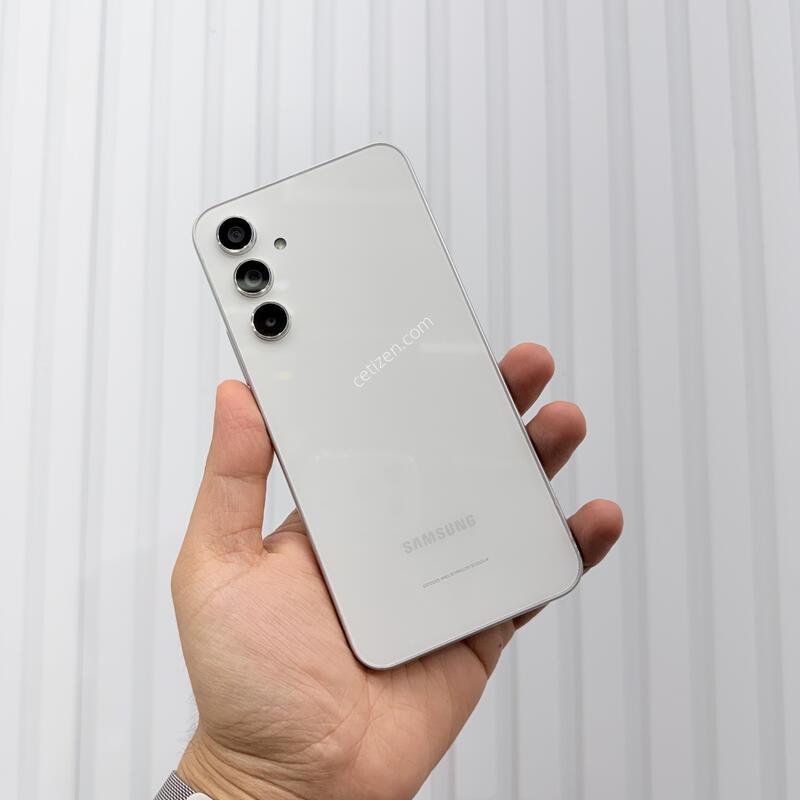 ����������4 ȭ��Ʈ 128GB