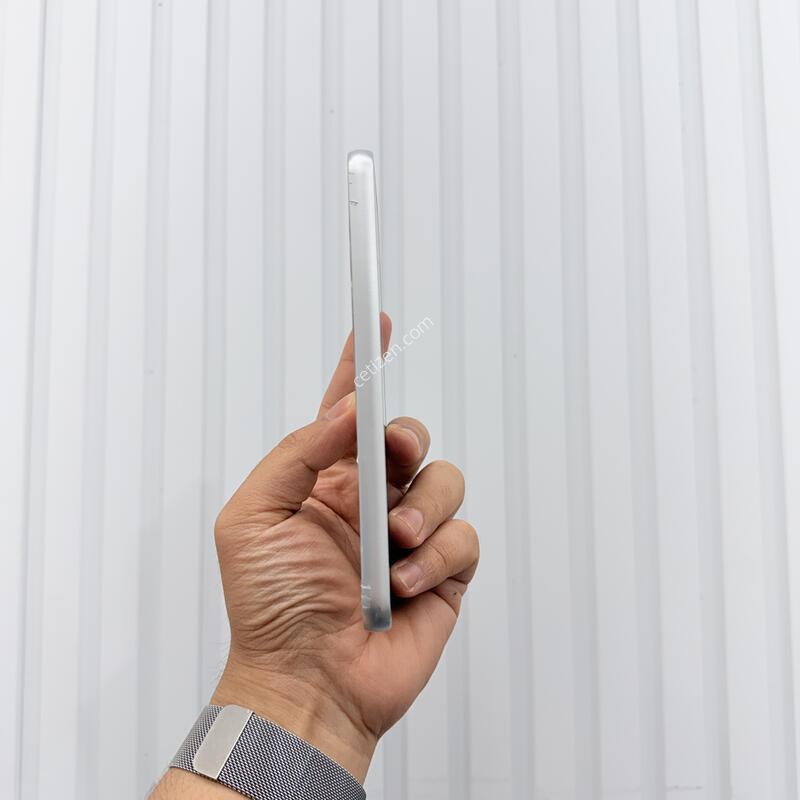 ����������4 ȭ��Ʈ 128GB
