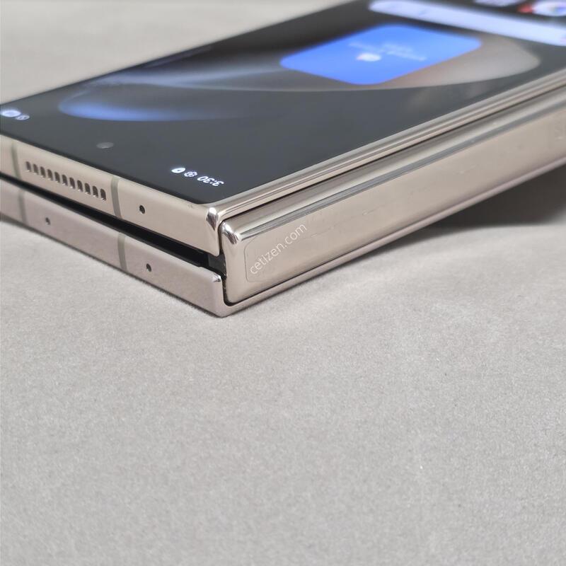������Z����4 256GB
