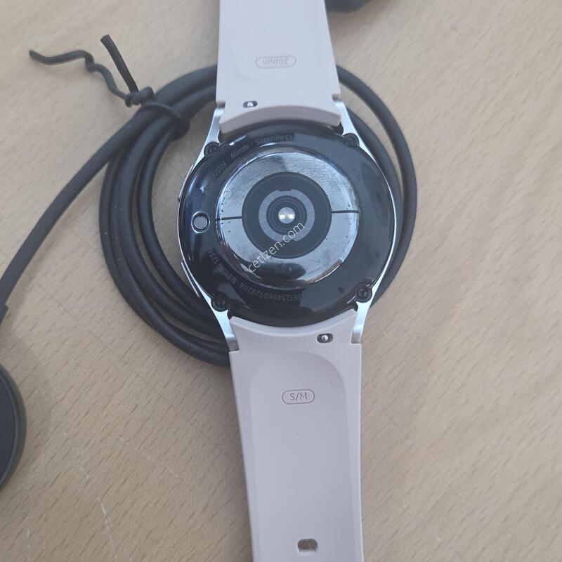 ������ ��ġ6 (LTE) 40mm �Ǹ��մϴ�