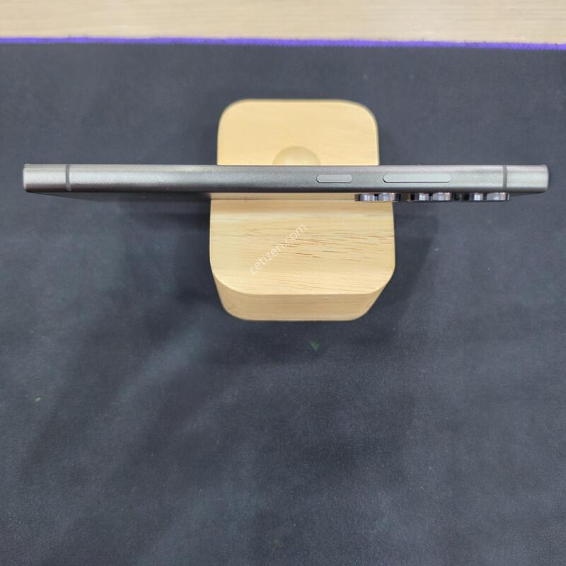 SKT ������S24��Ʈ�� ����