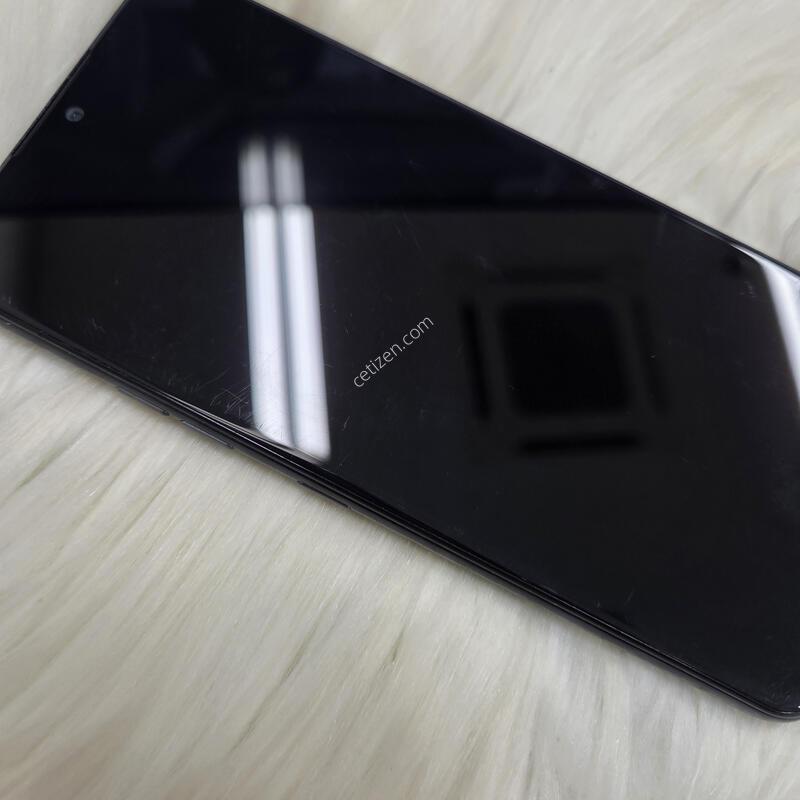 LG Q51 785