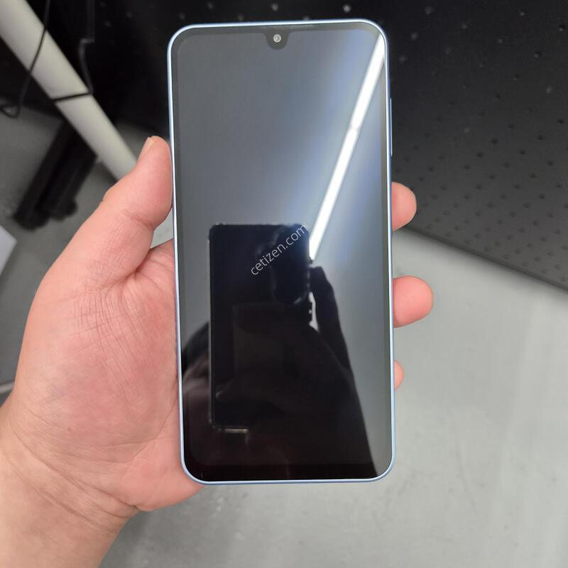 ������ A17 ���̽����� 128G(�ʸ�/����/����/������/���̵���/������)