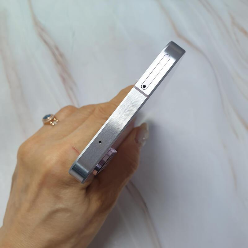 SK ������ ����5 �����϶� 128G A�� �Ǹ��մϴ�