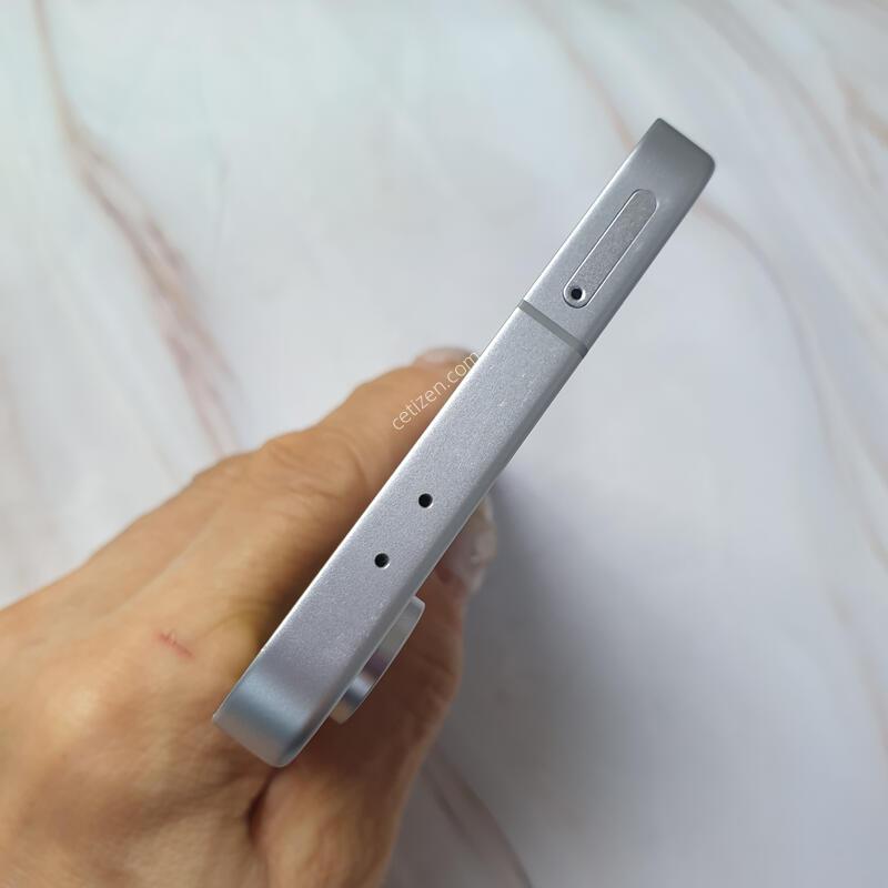 LG ������ S24FE �׷��� 256G A�� �Ǹ��մϴ�
