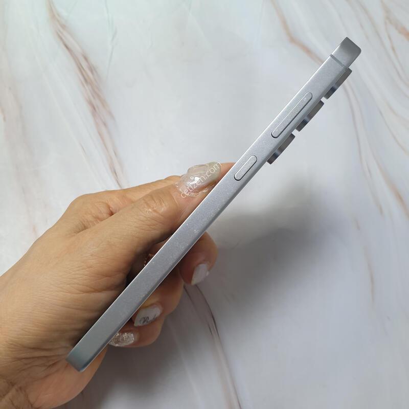 LG ������ S24FE �׷��� 256G A�� �Ǹ��մϴ�