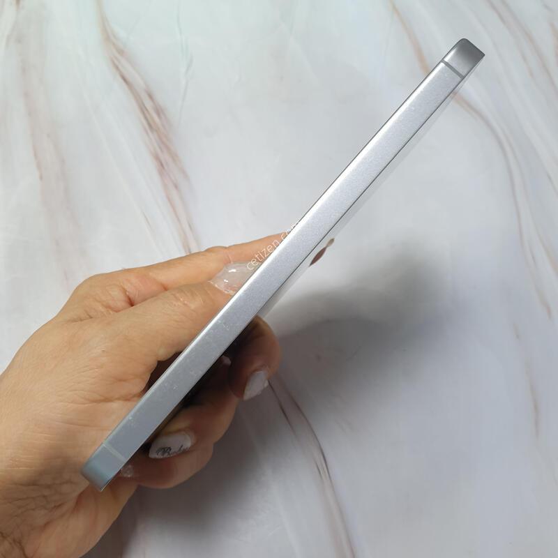 LG ������ S24FE �׷��� 256G A�� �Ǹ��մϴ�