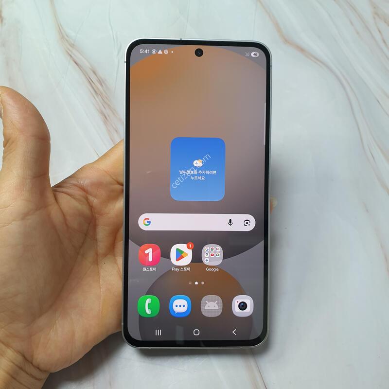 LG ������ S24FE �׷��� 256G A�� �Ǹ��մϴ�