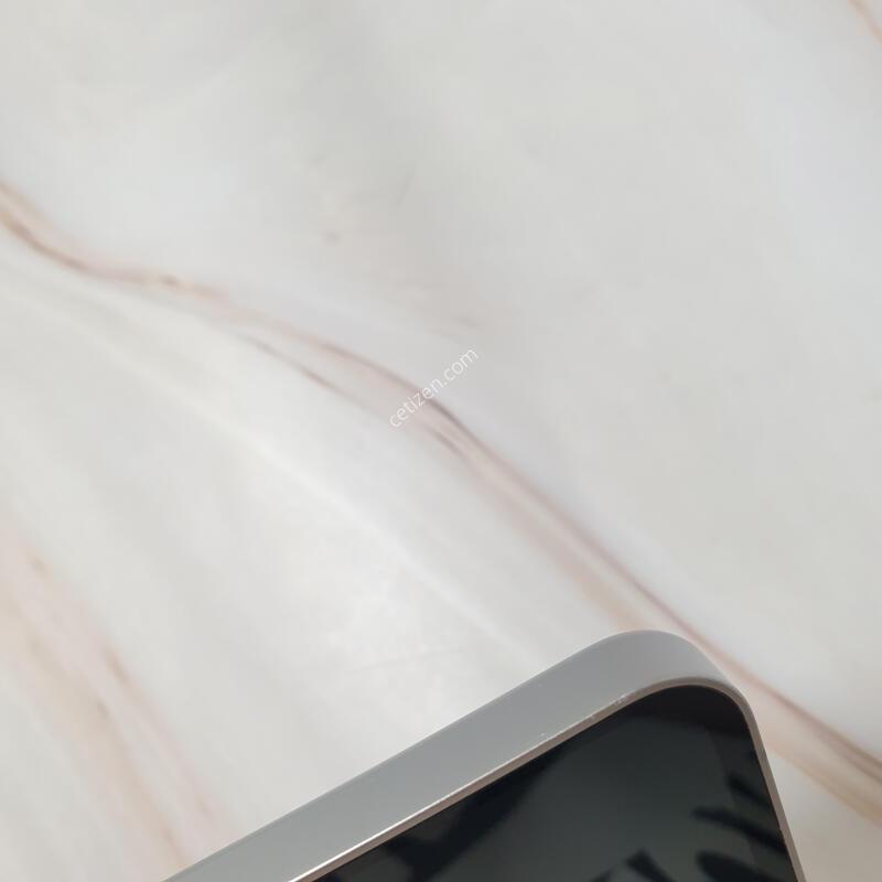 LG ������ S24FE �׷��� 256G A�� �Ǹ��մϴ�