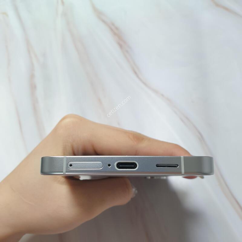 LG ������ S24+ �׷��� 256G A�� �Ǹ��մϴ�