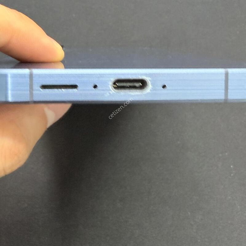 ����5 128GB ���̺���� [ A��� ] ���̽� �� �ʸ�����