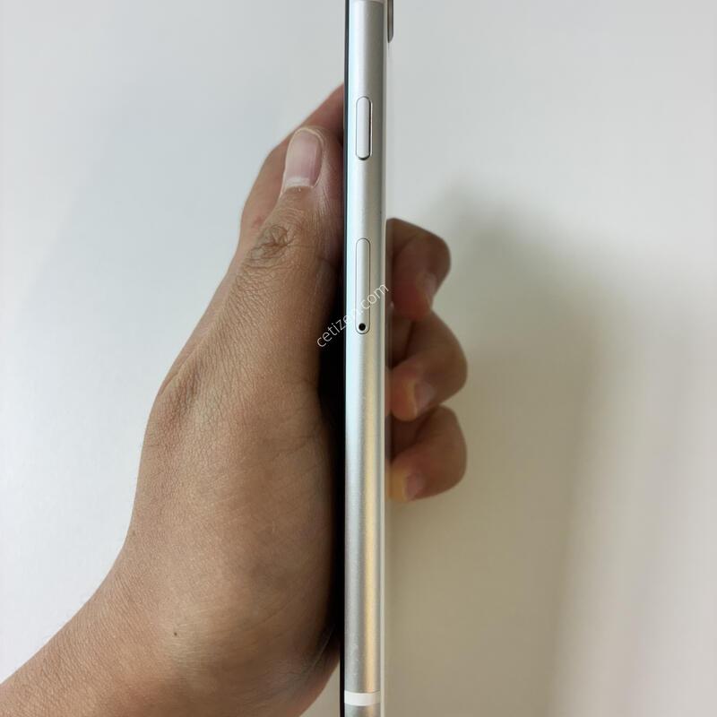 ������ SE2 128G ȭ��Ʈ���� ���͸�73% ������ �Ǹ��մϴ�.