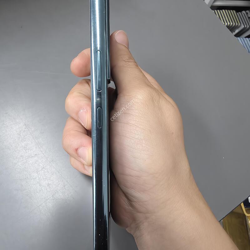 (205)������s22 256 �Ǹ��մϴ�