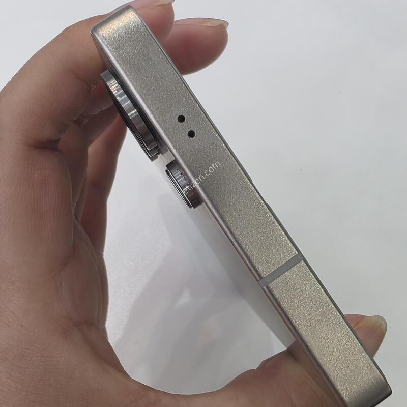 ������  S25��Ʈ�� ƼŸ�� ȭ��Ʈ�ǹ�