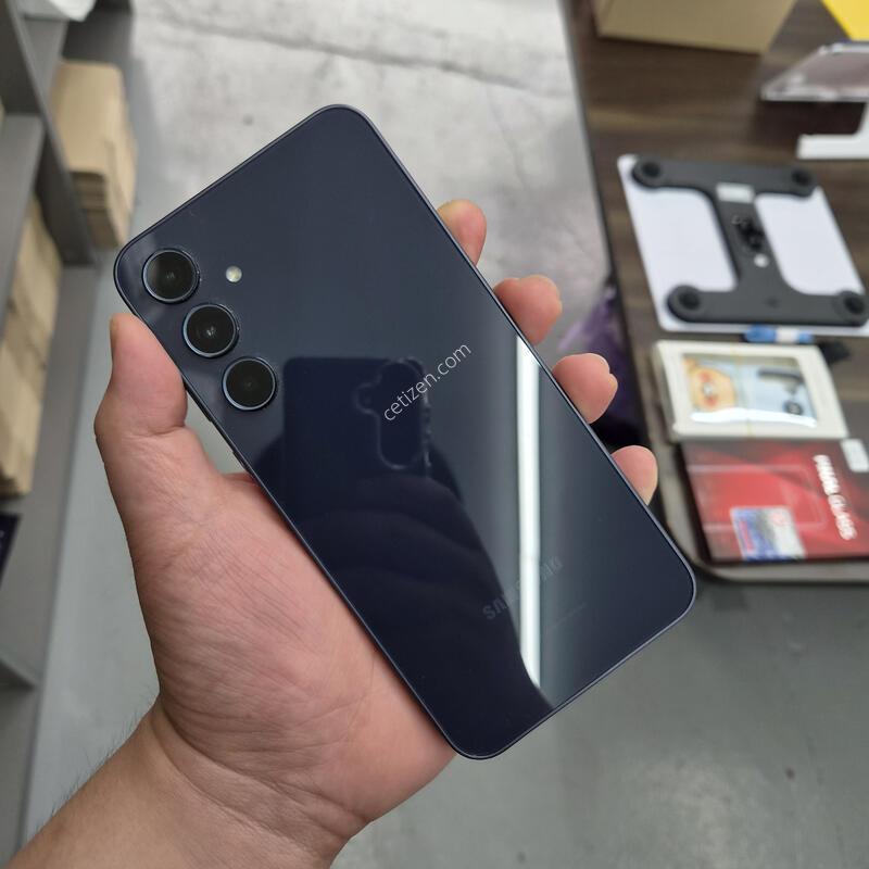 ������ A35 ���̺� 128G(����/����/�ʸ�/���̽�)