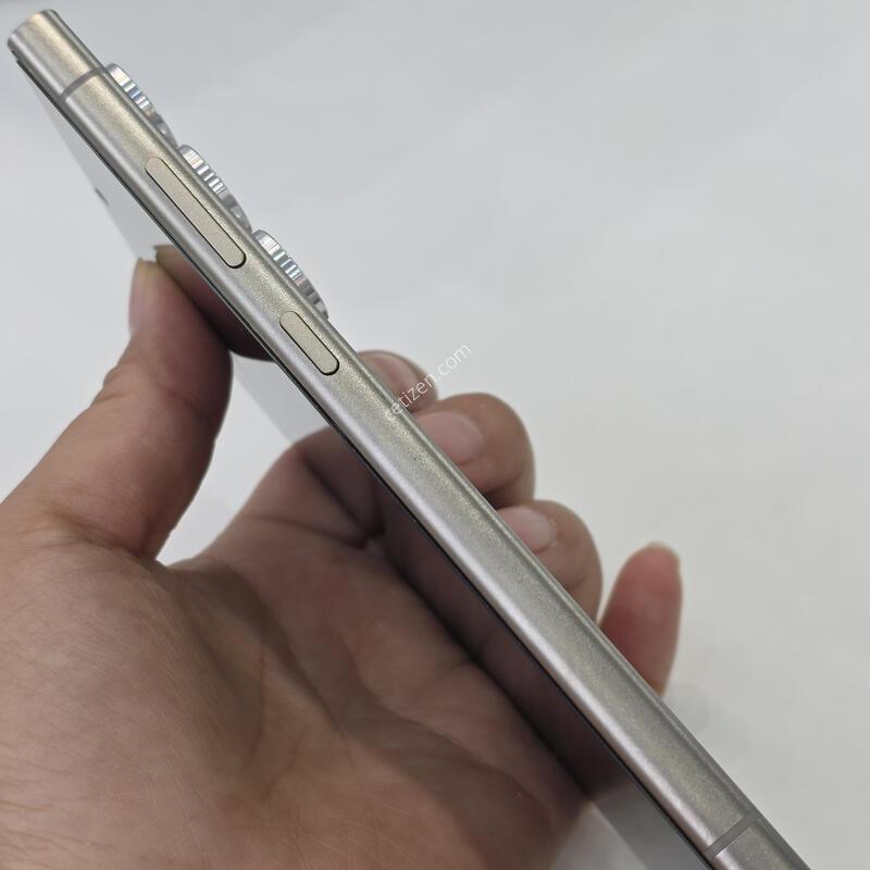 S24��Ʈ�� 256GB ƼŸ�� ���̿÷�