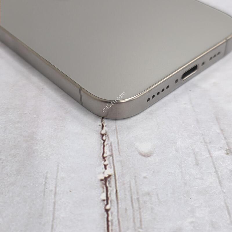 15���� 256GB
