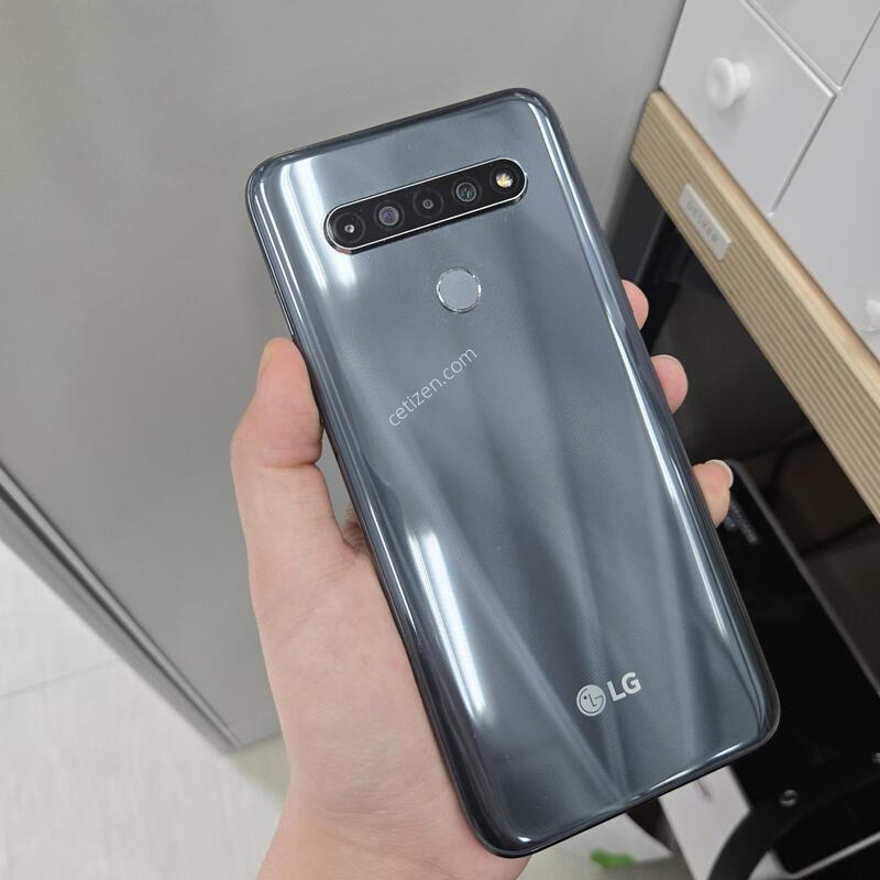 LG Q61 ���� 64GB ���ܻ� ������ ����� ��Ư��