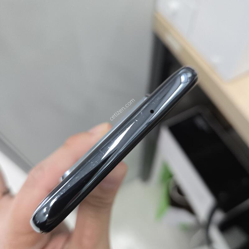 LG Q61 ���� 64GB ���ܻ� ������ ����� ��Ư��