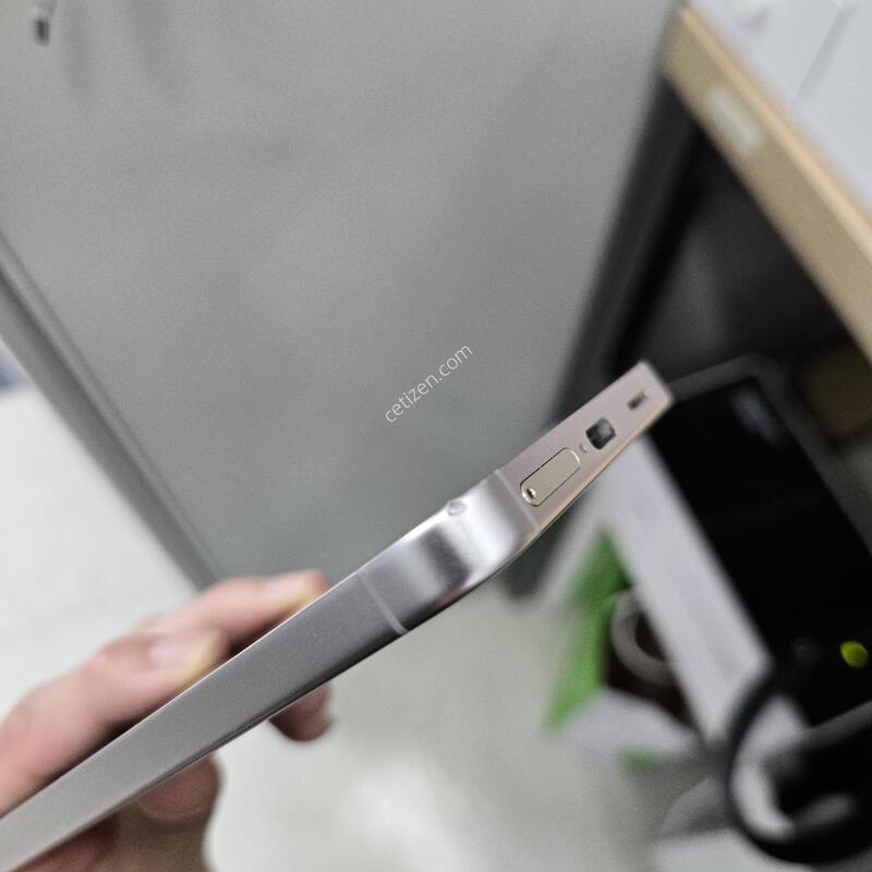 ������ S24 ���ο� 256GB AA�� ���ܻ� ��������