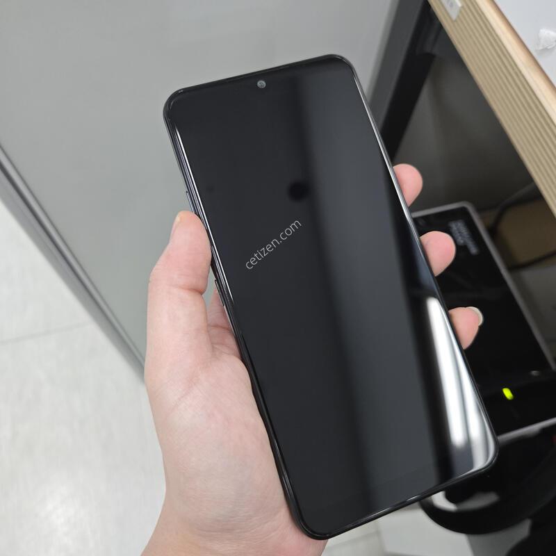LG Q51 ���� 32GB SS�ޱ����Ѱ����