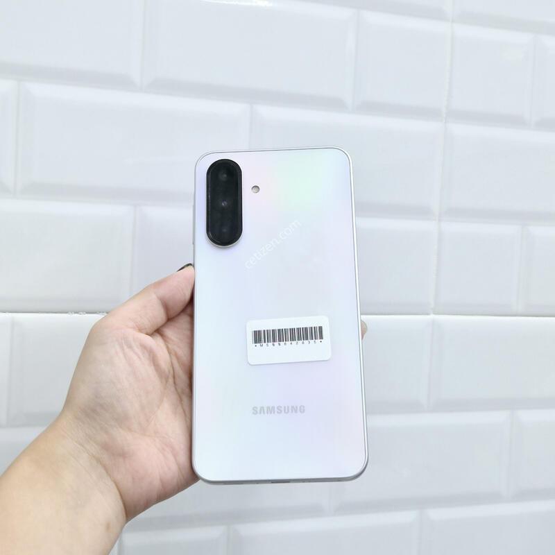 ������A36 ȭ��Ʈ 128GB
