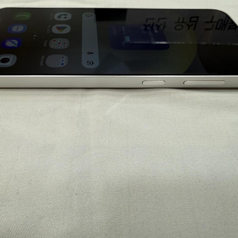 SK ������S24 �÷��� ���� �׷��� �Ǹ� �մϴ�.