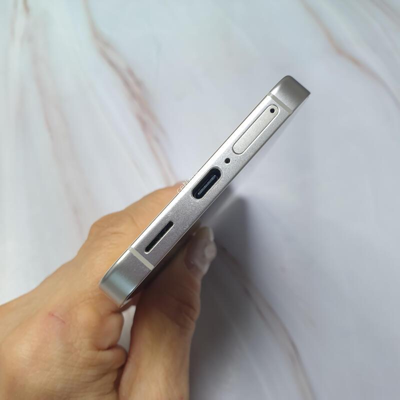 LG ������ S24 ���ο� 256G S�� �Ǹ��մϴ�