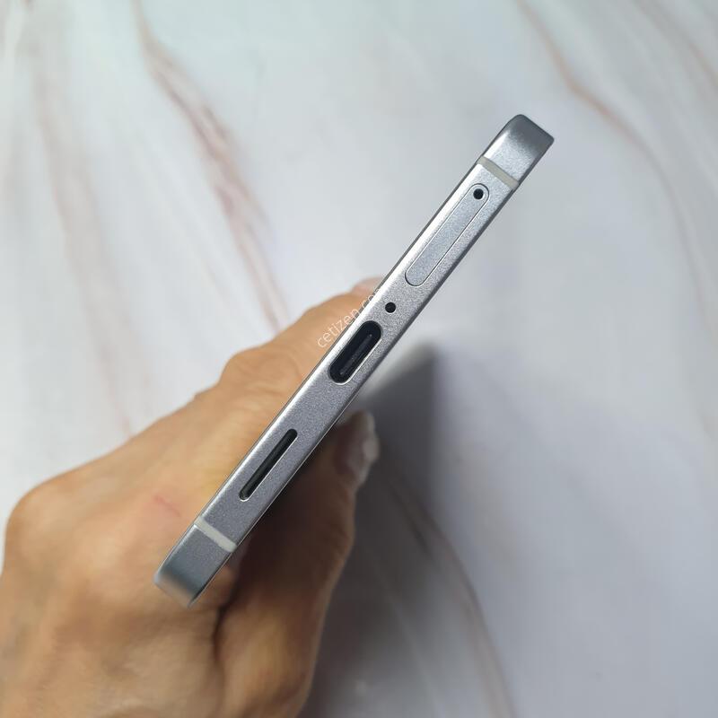 LG ������ S25���� �ǹ� 256G A�� �Ǹ��մϴ�