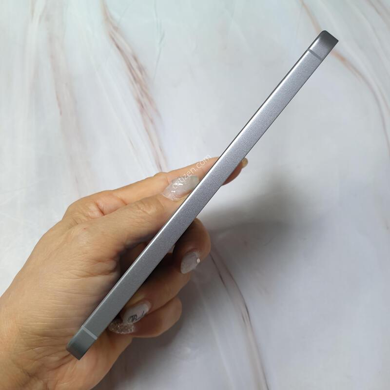 LG ������ S25FE ���� 256G S�� �Ǹ��մϴ�