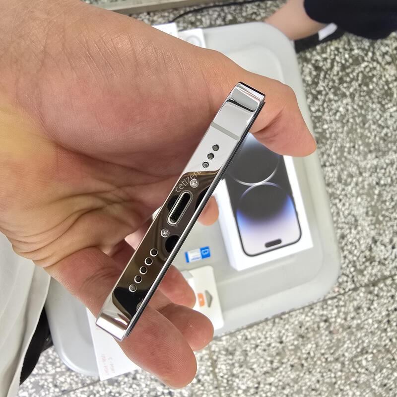 ������14���� 128G ȭ��Ʈ (���͸�100%) ����� �˴ϴ�