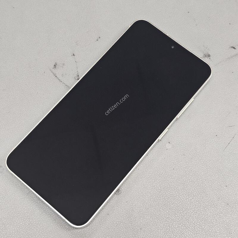 �Ｚ ������ S24 256GB ���ο� �������� ���ܻ� AAAA+�� �߰���