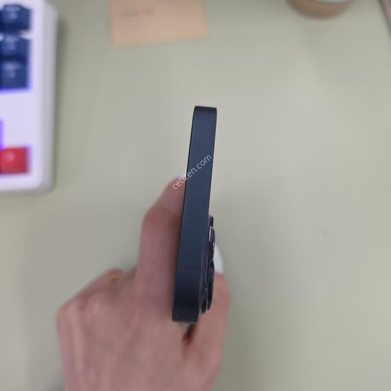 ������14 128 GB �̵峪��