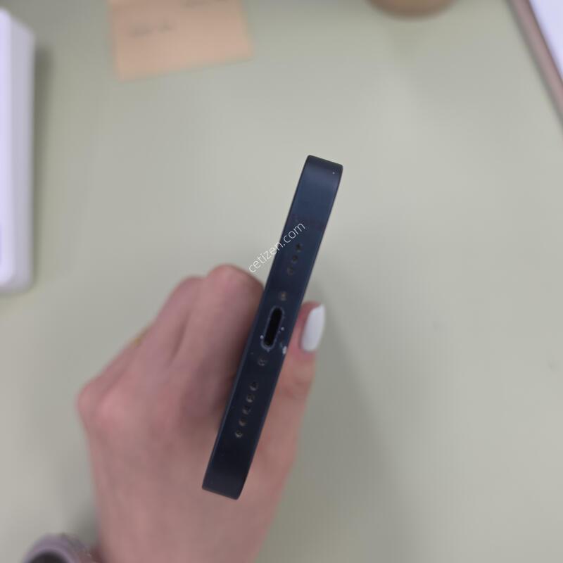 ������14 128 GB �̵峪��