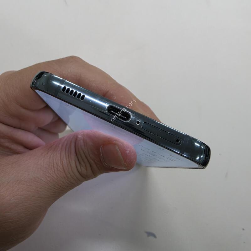 ������ S22�÷��� �׸� ���ܻ�