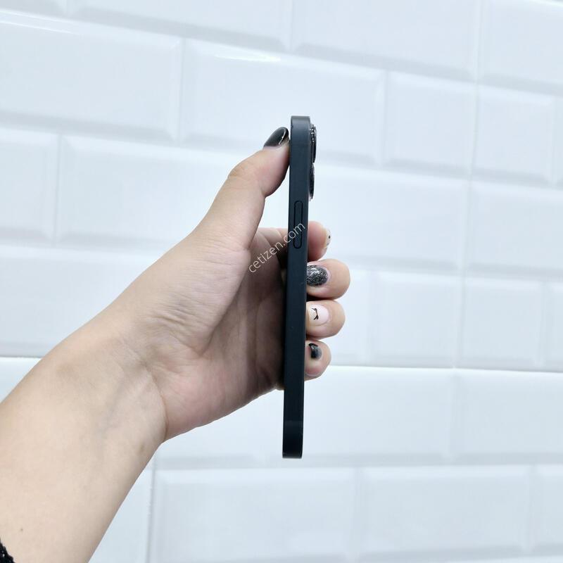 ������13�̴� 256GB ����