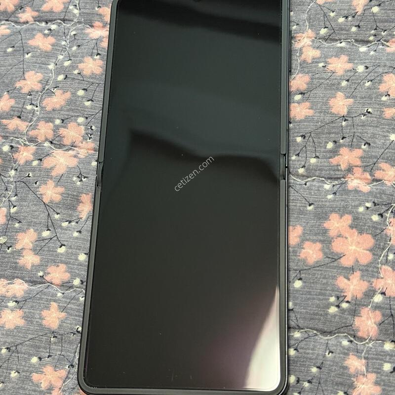������ �� ������ Z�ø�7 256gb ���� �Ǹ��մϴ�(�����Ǹ���)