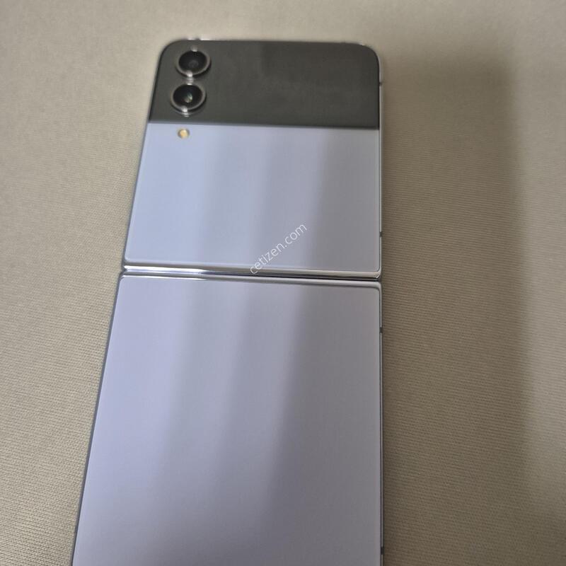 ������ Z�ø�4 �󺥴� 256GB �˴ϴ�.