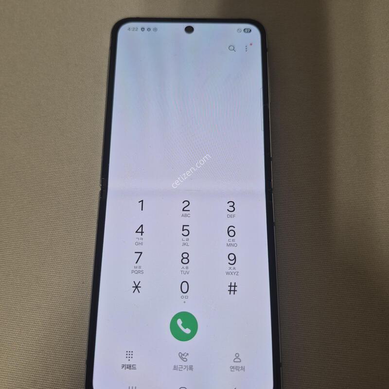 ������ Z�ø�4 �󺥴� 256GB �˴ϴ�.