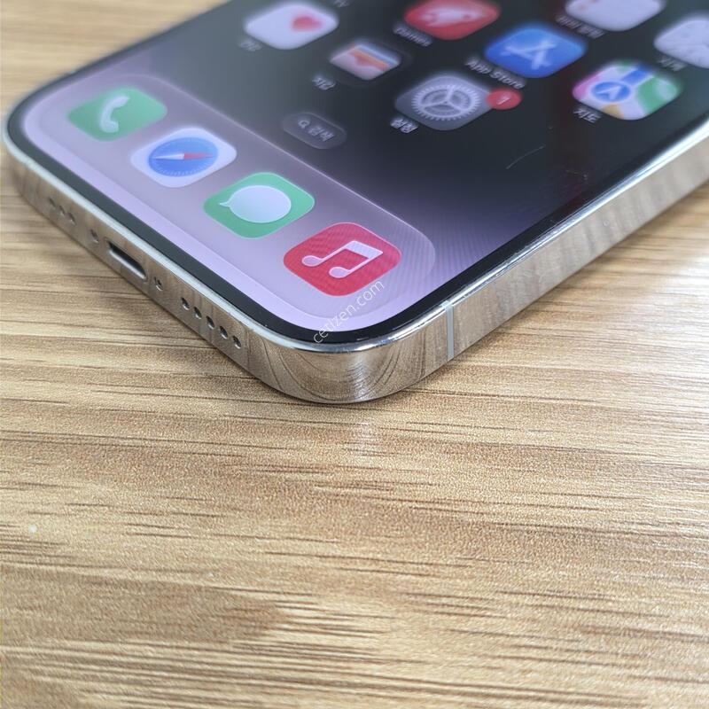 14���� 256GB