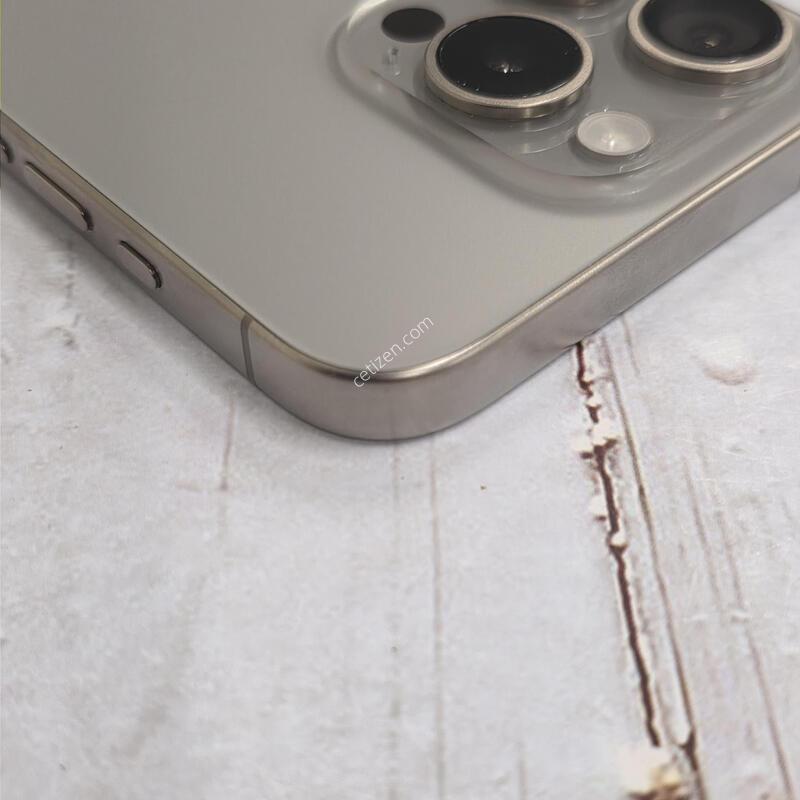 15���� 256GB