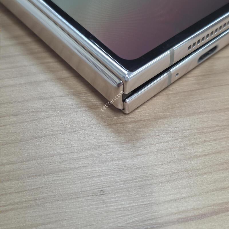 ������Z����4 256GB